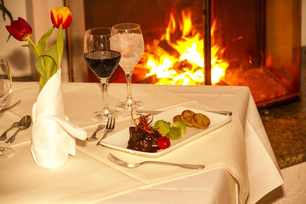 Hotel & Restaurant Lenzer Krug Malchow  Esterno foto